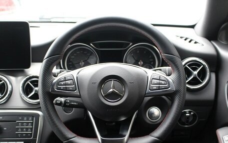 Mercedes-Benz CLA, 2019 год, 1 386 000 рублей, 11 фотография