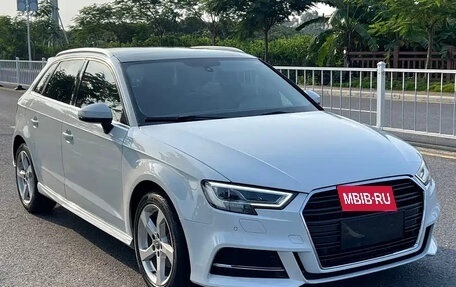 Audi A3, 2019 год, 1 379 099 рублей, 3 фотография