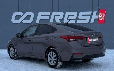 Hyundai Solaris II рестайлинг, 2018 год, 999 000 рублей, 2 фотография