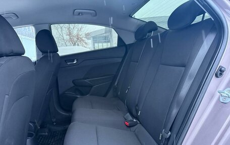 Hyundai Solaris II рестайлинг, 2018 год, 999 000 рублей, 9 фотография