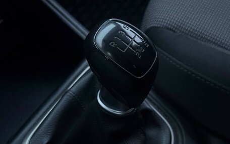 Hyundai Solaris II рестайлинг, 2018 год, 999 000 рублей, 11 фотография