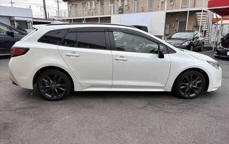 Toyota Corolla, 2022 год, 1 380 000 рублей, 5 фотография