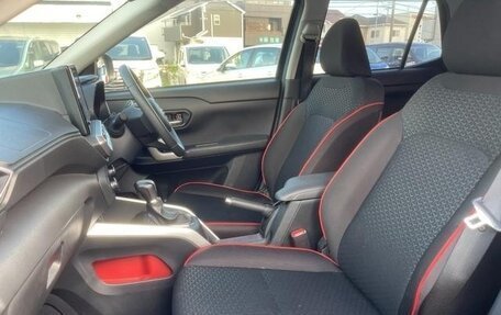 Toyota Raize I, 2023 год, 1 200 000 рублей, 12 фотография