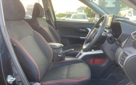 Toyota Raize I, 2023 год, 1 200 000 рублей, 11 фотография