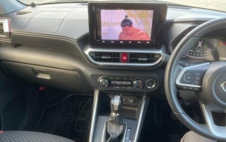 Toyota Raize I, 2023 год, 1 200 000 рублей, 15 фотография