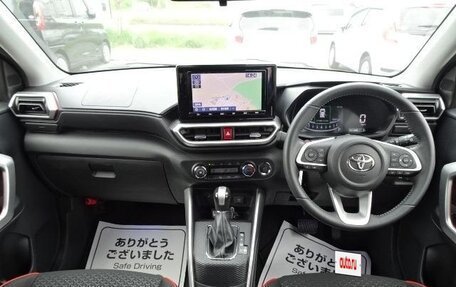 Toyota Raize I, 2023 год, 1 170 000 рублей, 9 фотография