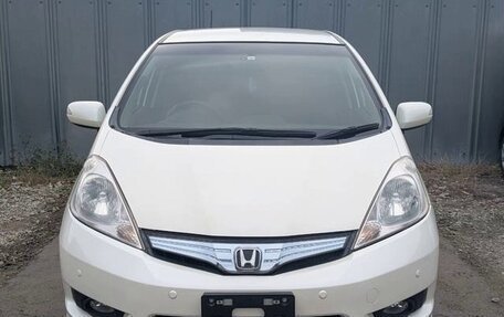 Honda Fit Shuttle I рестайлинг, 2015 год, 865 000 рублей, 2 фотография