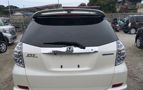 Honda Fit Shuttle I рестайлинг, 2015 год, 865 000 рублей, 5 фотография