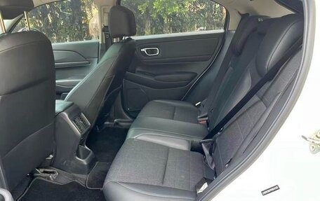 Honda Vezel, 2021 год, 1 435 000 рублей, 10 фотография