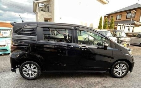 Honda Freed I, 2014 год, 862 000 рублей, 8 фотография