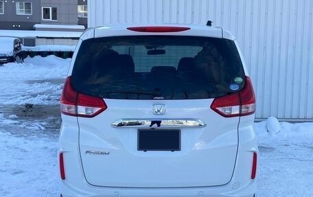 Honda Freed II, 2021 год, 1 270 000 рублей, 5 фотография