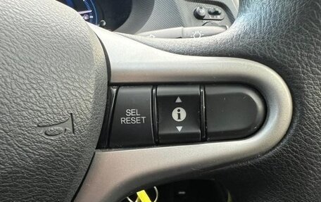 Honda Insight II рестайлинг, 2014 год, 745 000 рублей, 11 фотография