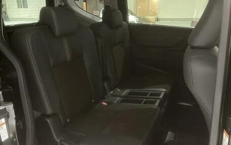 Toyota Sienta II, 2021 год, 1 275 000 рублей, 22 фотография