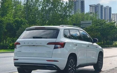 Skoda Karoq I, 2021 год, 1 640 000 рублей, 4 фотография