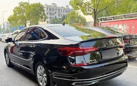Volkswagen Passat B8 рестайлинг, 2021 год, 1 640 000 рублей, 6 фотография