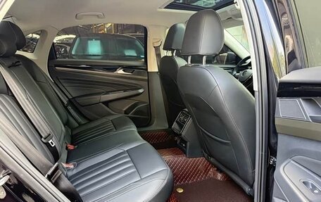 Volkswagen Passat B8 рестайлинг, 2021 год, 1 640 000 рублей, 11 фотография