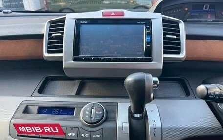 Honda Freed I, 2015 год, 845 000 рублей, 10 фотография