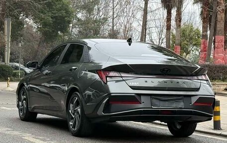 Hyundai Elantra, 2025 год, 2 150 000 рублей, 3 фотография