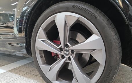 Audi SQ7, 2025 год, 14 083 000 рублей, 20 фотография