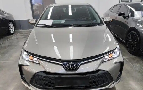 Toyota Corolla, 2024 год, 2 350 000 рублей, 2 фотография