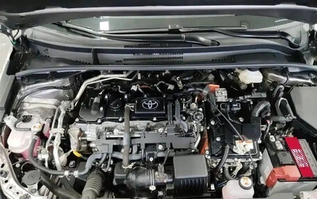 Toyota Corolla, 2024 год, 2 350 000 рублей, 10 фотография