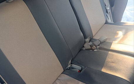 Toyota ISis I, 2010 год, 1 060 000 рублей, 18 фотография