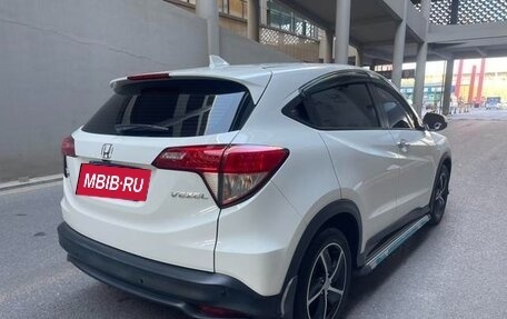 Honda Vezel, 2020 год, 1 380 000 рублей, 5 фотография
