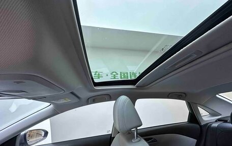 Chevrolet Monza, 2022 год, 1 240 000 рублей, 15 фотография