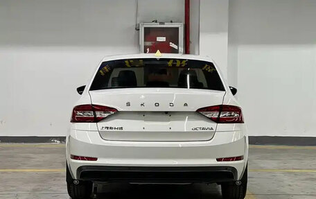 Skoda Octavia IV, 2021 год, 1 679 000 рублей, 4 фотография