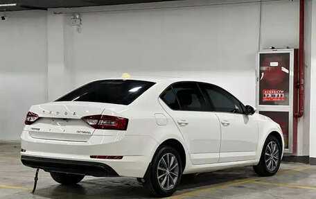 Skoda Octavia IV, 2021 год, 1 679 000 рублей, 5 фотография