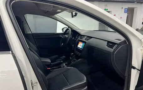 Skoda Octavia IV, 2021 год, 1 679 000 рублей, 14 фотография