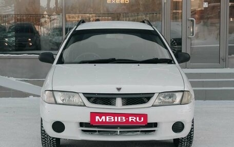 Nissan Wingroad III, 2000 год, 255 000 рублей, 2 фотография