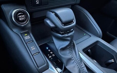 Toyota Land Cruiser Prado, 2024 год, 10 600 000 рублей, 13 фотография