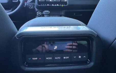 Toyota Land Cruiser Prado, 2024 год, 10 600 000 рублей, 12 фотография