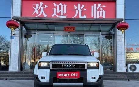 Toyota Land Cruiser Prado, 2024 год, 10 600 000 рублей, 2 фотография