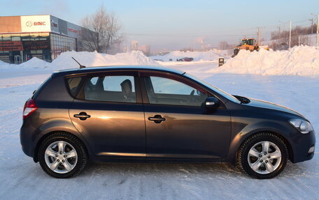 KIA cee'd I рестайлинг, 2012 год, 710 000 рублей, 6 фотография