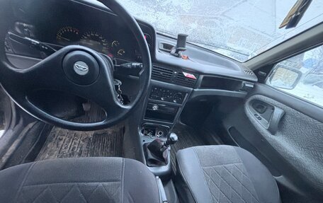 Daewoo Nexia I рестайлинг, 1997 год, 100 000 рублей, 4 фотография