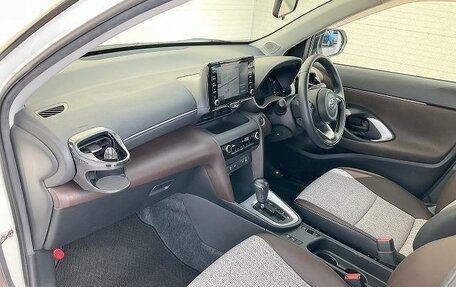 Toyota Yaris Cross, 2022 год, 1 535 007 рублей, 16 фотография