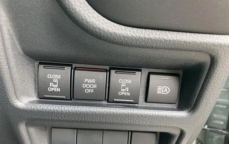 Toyota Sienta, 2022 год, 1 310 007 рублей, 20 фотография