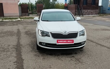 Skoda Superb III рестайлинг, 2014 год, 1 164 000 рублей, 2 фотография