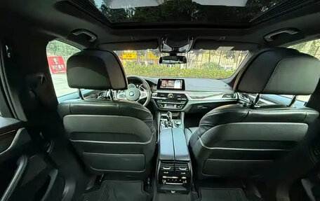 BMW 5 серия, 2019 год, 7 900 000 рублей, 18 фотография