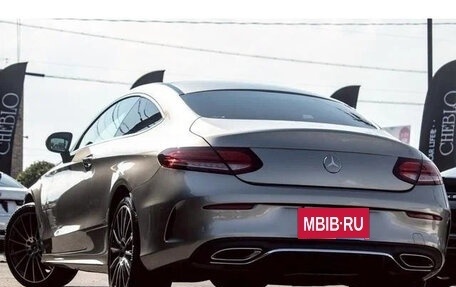 Mercedes-Benz C-Класс, 2018 год, 1 930 007 рублей, 5 фотография