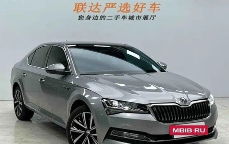 Skoda Superb III рестайлинг, 2024 год, 2 350 010 рублей, 3 фотография