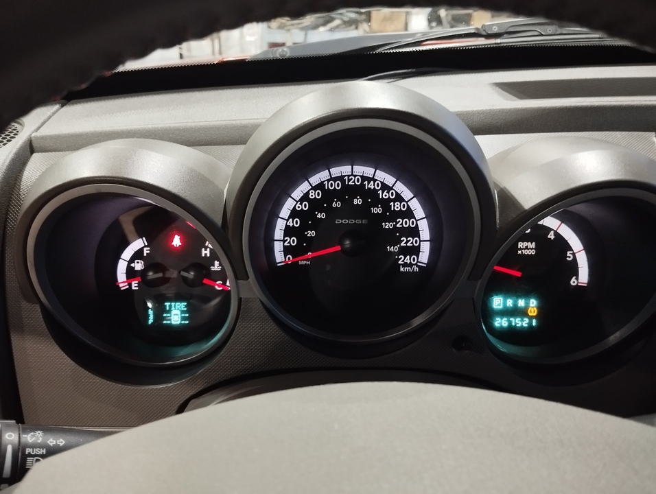 Dodge Nitro, 2007 год, 980 000 рублей, 5 фотография