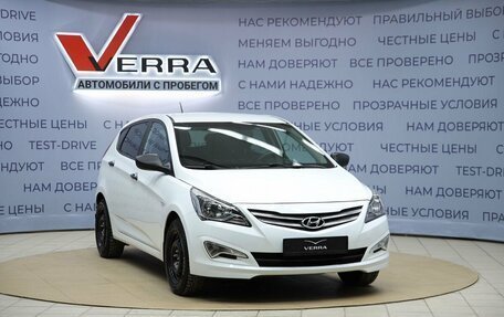Hyundai Solaris II рестайлинг, 2016 год, 760 000 рублей, 3 фотография