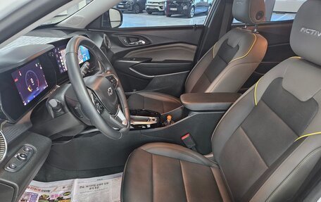 Chevrolet Trax, 2023 год, 2 050 009 рублей, 10 фотография