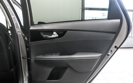 KIA Cerato IV, 2022 год, 2 249 000 рублей, 24 фотография