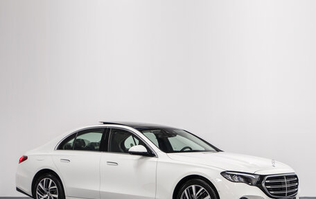 Mercedes-Benz E-Класс, 2025 год, 8 450 000 рублей, 5 фотография
