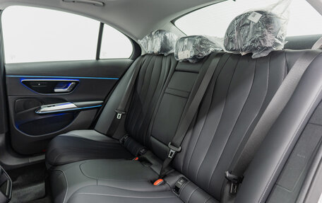 Mercedes-Benz E-Класс, 2025 год, 8 450 000 рублей, 24 фотография