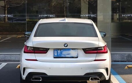 BMW 3 серия, 2021 год, 2 690 000 рублей, 4 фотография